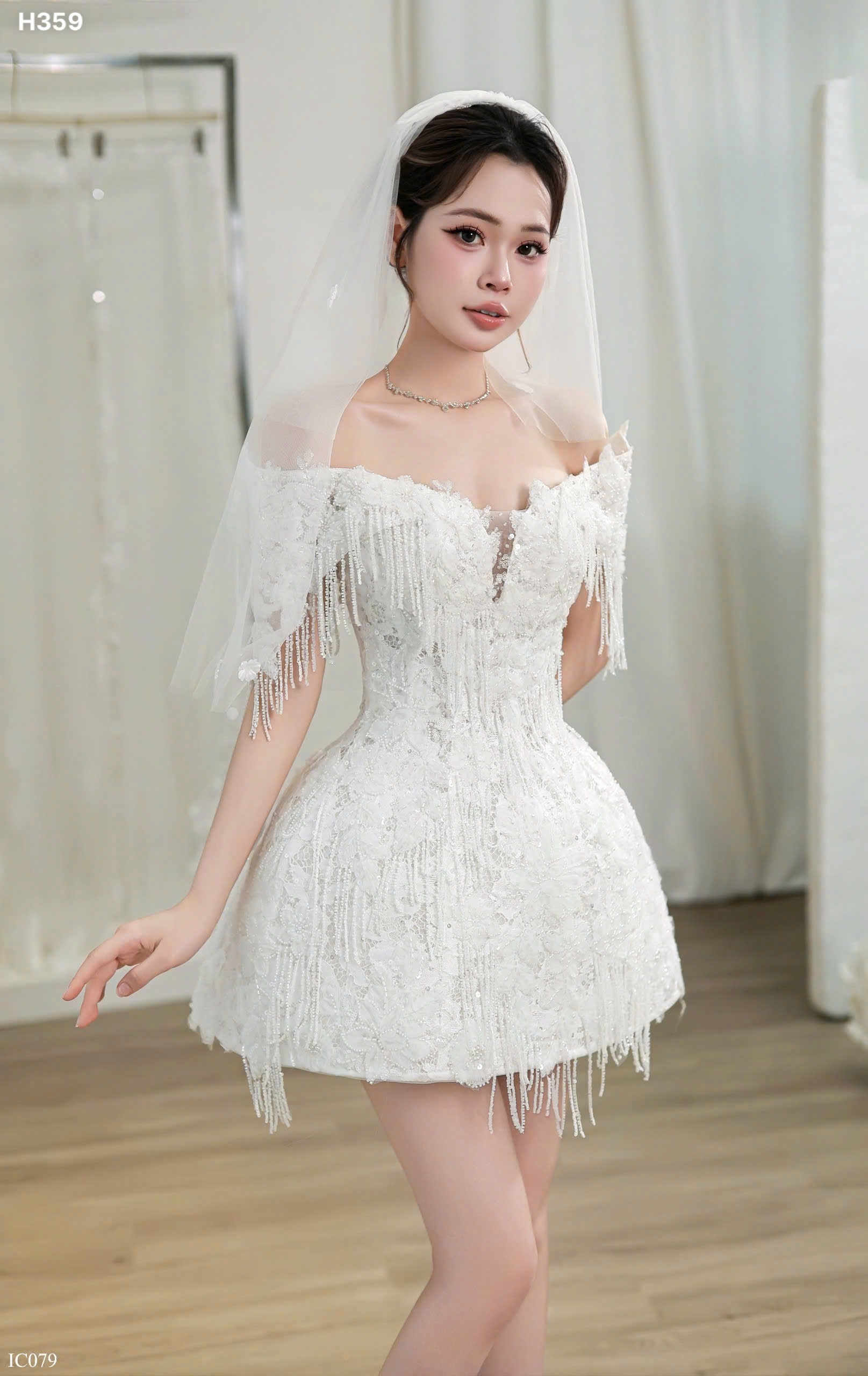 Váy ngắn kim sa form thân liền 4