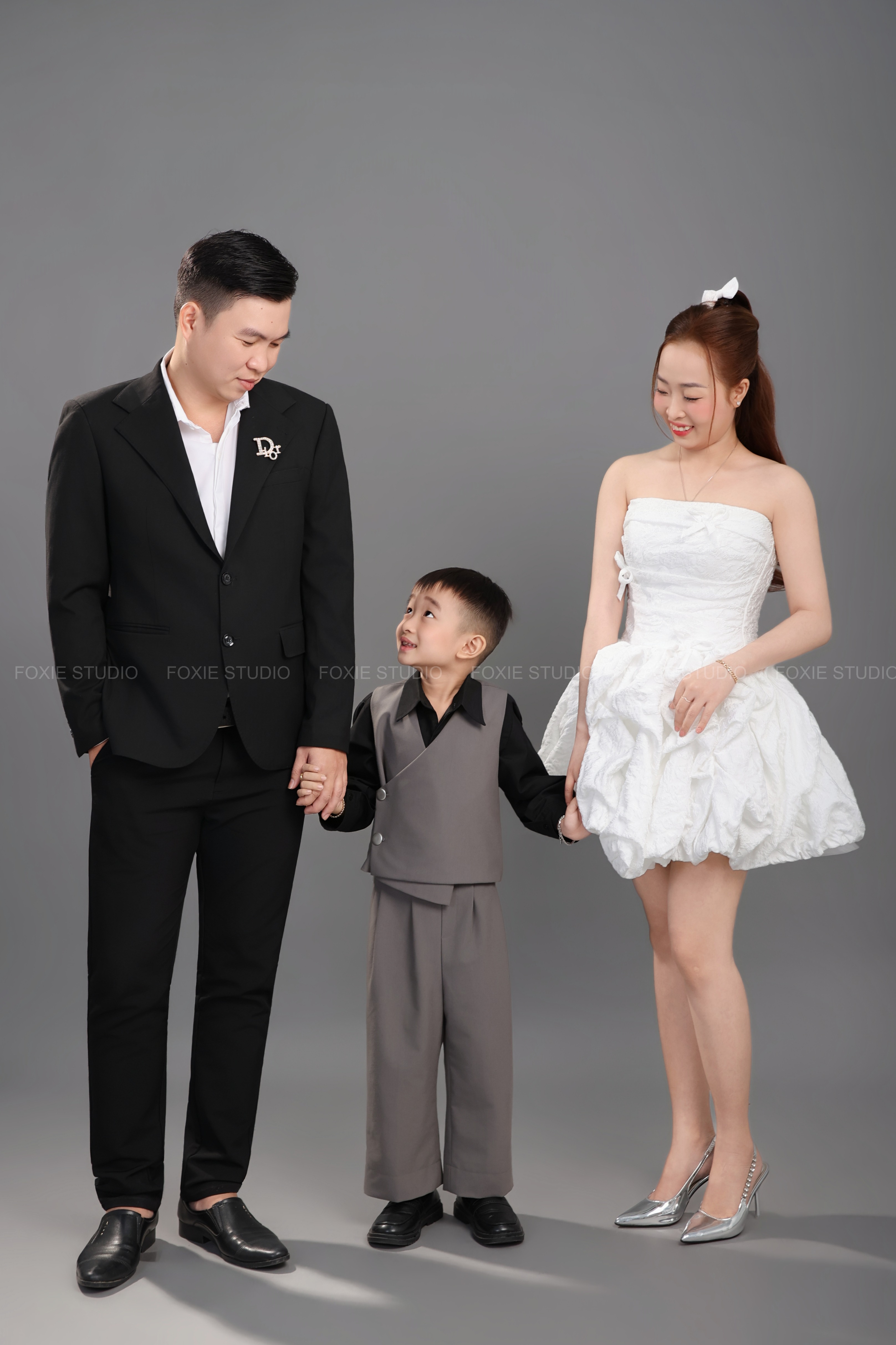 Bé & Gia Đình