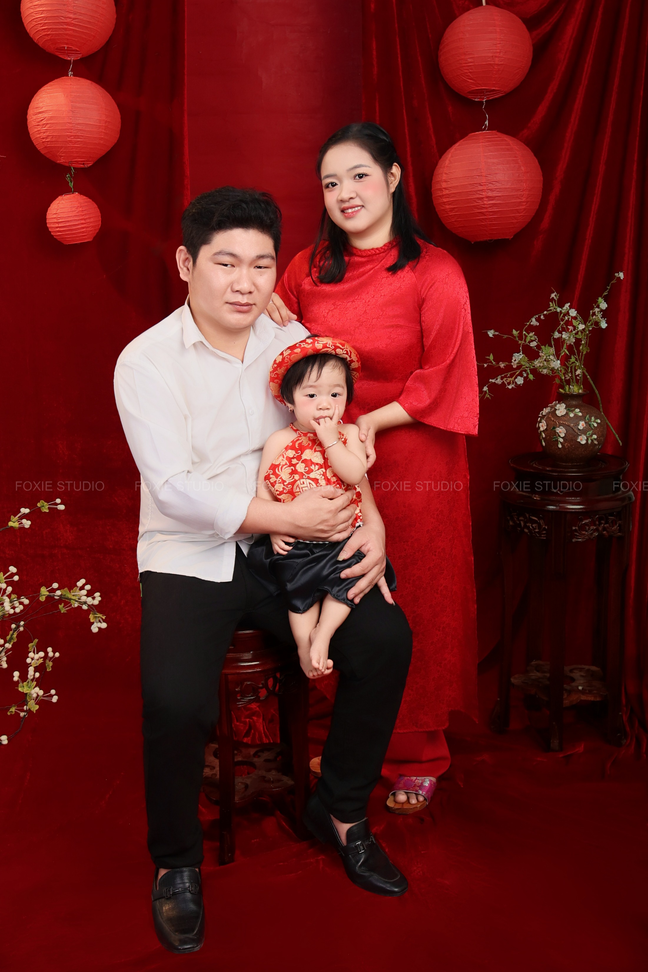 Bé Dâu & Gia Đình