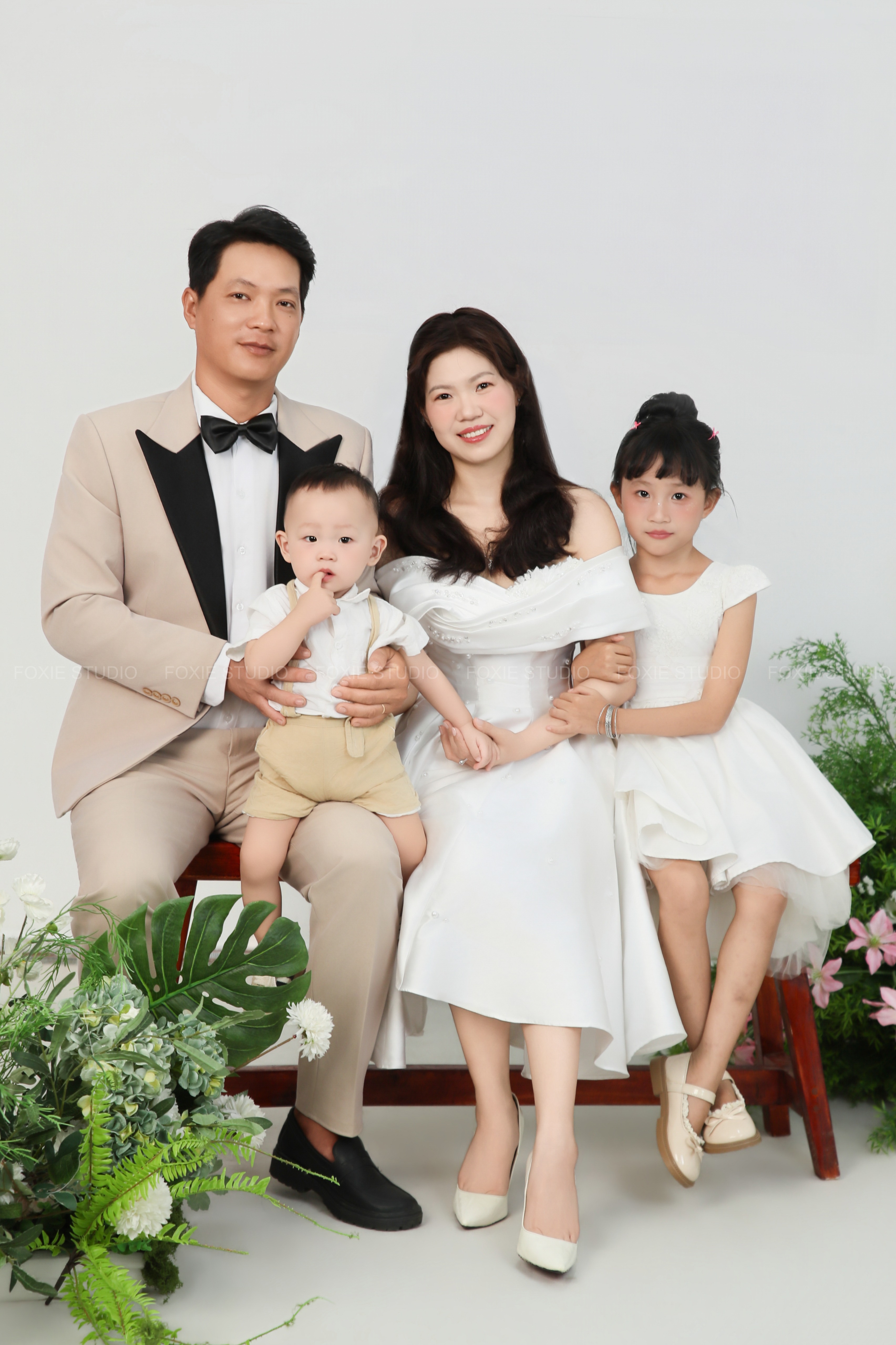 Bé Shin & Gia Đình